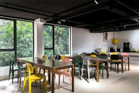 古岸悦风酒店(阳朔遇龙河旅游度假区千古情店)