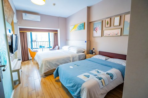 美豪假日(佛山清晖园顺德欢乐海岸PLUS店)