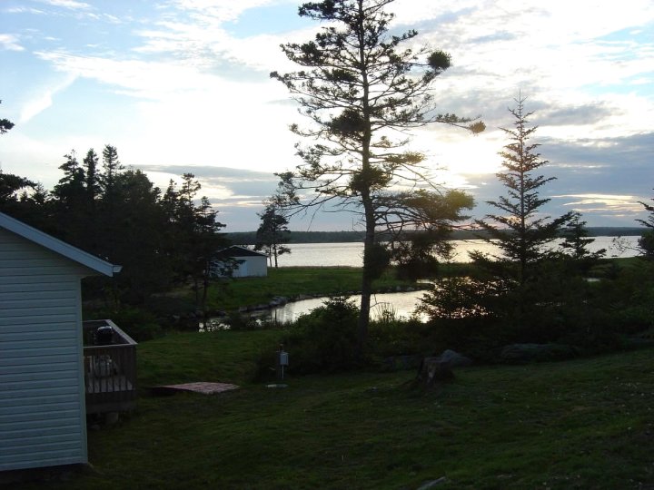 Sluice Point Cottages(Sluice Point Cottages)