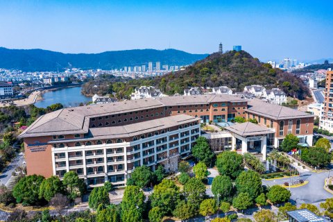 诸暨同方豪生大酒店