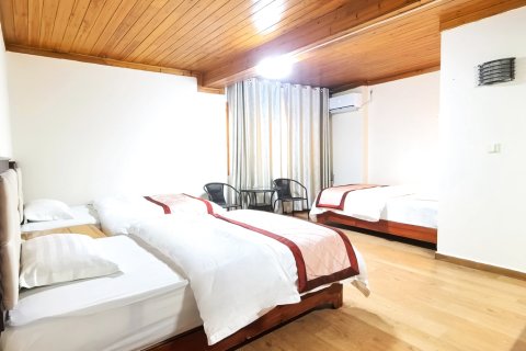 阳朔西街老门客栈