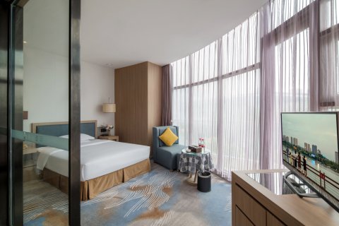 沉香堂江景艺术酒店(遂宁鼎盛国际万达广场店)