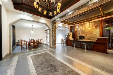 诗和远方江景民宿(凤凰沱江云桥店)