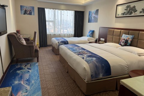 湘潭华天大酒店(建设路口步步高广场店)