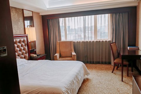 广东三埠假日酒店