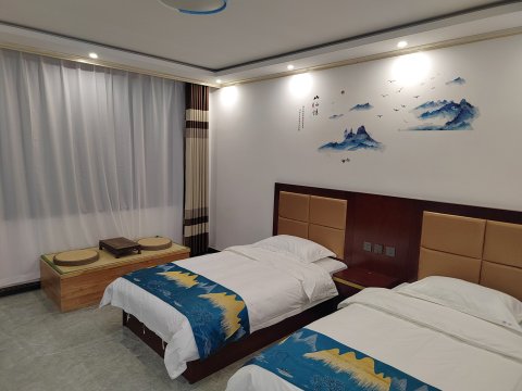 五台山同圆民宿