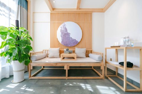 铂顿国际公寓(柳州窑埠古镇店)