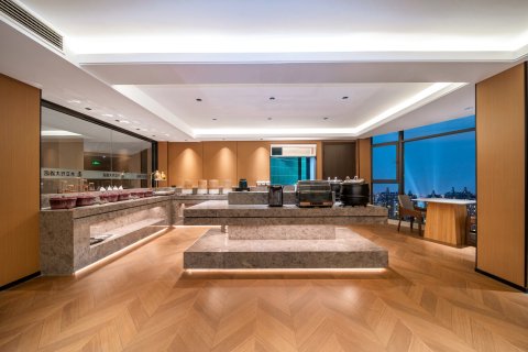 罗山水立方大酒店