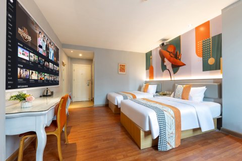 诗漫酒店(普宁国际服装城时代中心店)