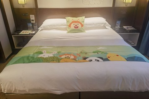 长沙南站延年檀香山酒店(长沙大道地铁站店)