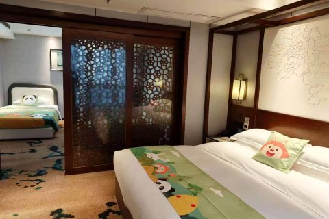 长沙南站延年檀香山酒店(长沙大道地铁站店)