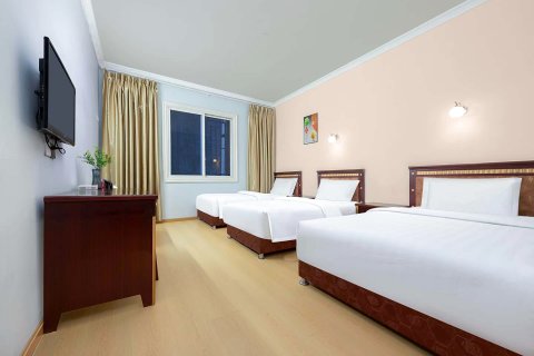 三喜酒店(九寨沟景区游客中心店)