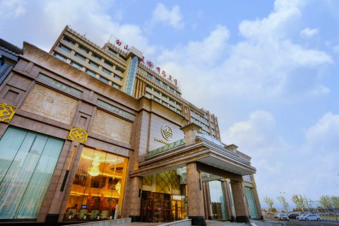 延吉白山大厦酒店