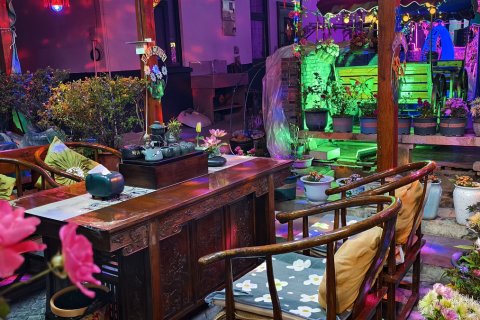 雨花春晓精品主题客栈(周庄古镇沈厅店)