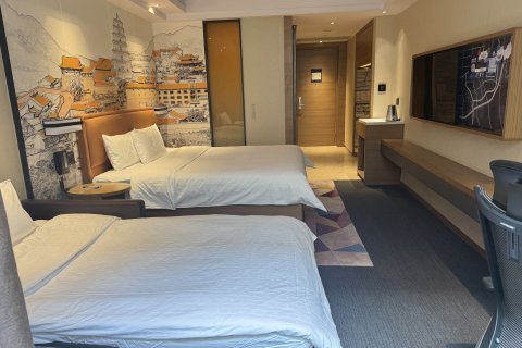 西安大雁塔希尔顿欢朋酒店