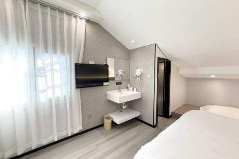 揽湖商务酒店(杭州西湖湖滨河坊街店)