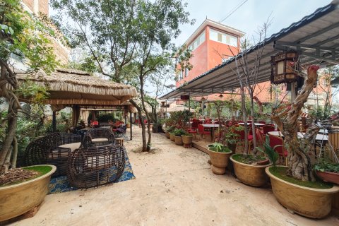 丘北溪语尚景山庄