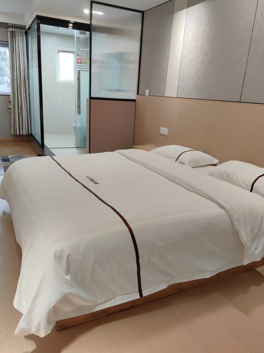 荣县小天鹅宾馆