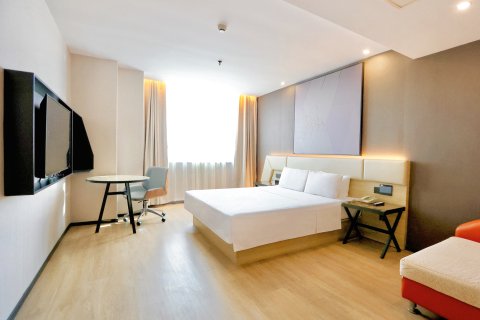 澳都酒店(宝应时代广场店)