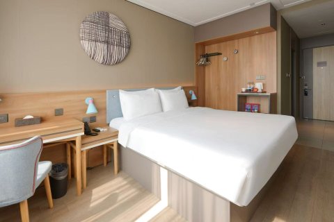 如家睿柏·云酒店(湖州长兴古城街店)