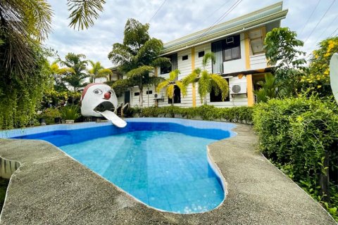 Isla Virginia Pantalan(Isla Virginia Pantalan)