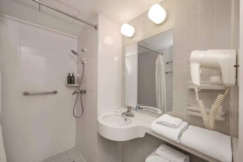 锦江之星酒店(长春汽贸城吾悦广场店)