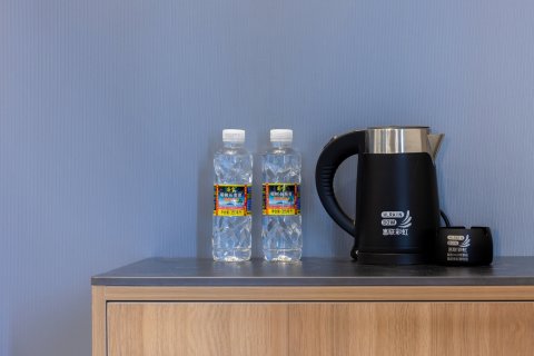 彩虹生态酒店(海囗国贸外滩中心店)