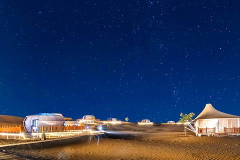 中卫金沙海火车主题旅馆