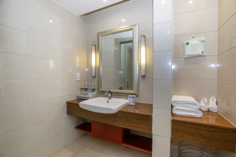 好莱斯登大酒店(晋江阳光时代广场机场店)