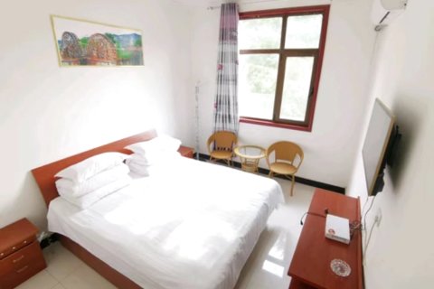 黄河石林金龙客栈