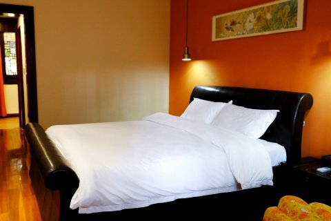 萃园城市酒店(东关街文昌阁店)