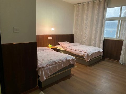信阳金泰商务宾馆(市丰一路店)