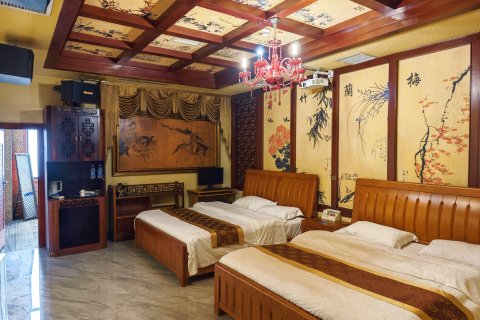 丘北溪语尚景山庄