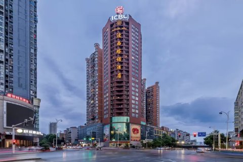 波西塔诺｜智能影院Movie·高空View设计师酒店(铜仁古城店)
