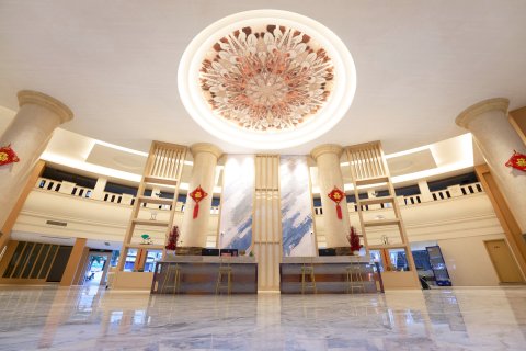 达州兰郡假日酒店(阳光耍都美食街店)