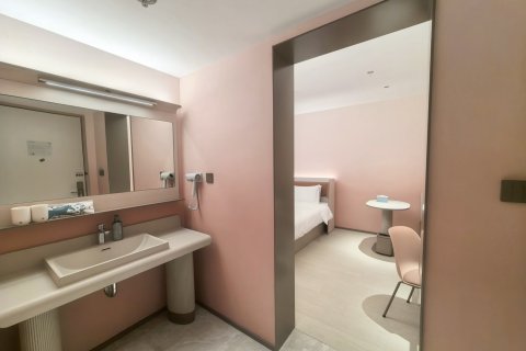 汉庭酒店(松原哈萨尔路店)