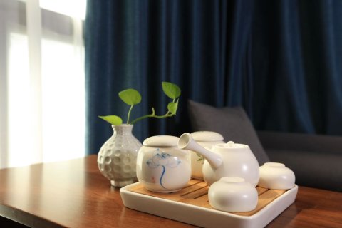 马鞍山悦语湖景酒店(翠林水城华飞路店)