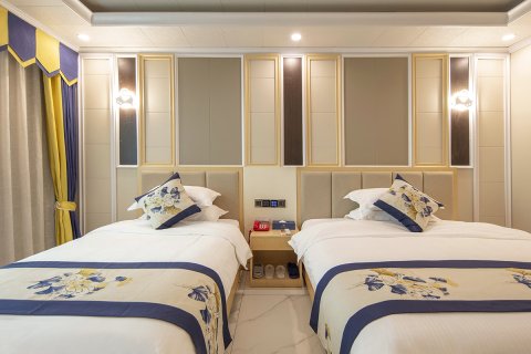 茂县九顶山国际大酒店