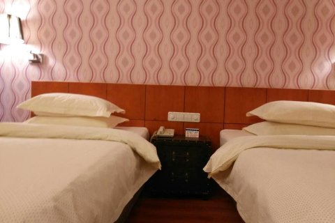 蓝湾酒店(克拉玛依西环路店)