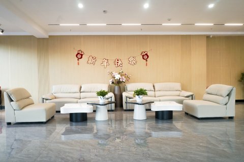 尼勒克云顶酒店