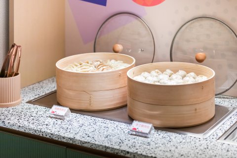 桔子酒店(深圳东门湖贝地铁站店)