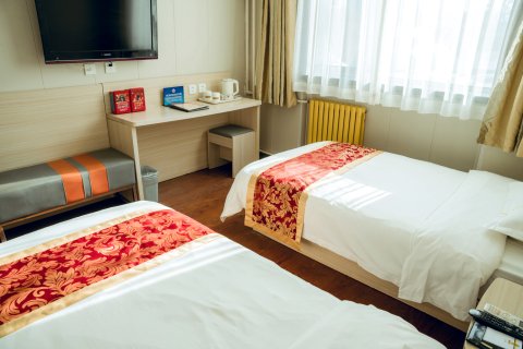 速8酒店(北京十八里店南桥桓兴医院店)