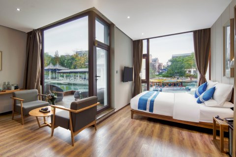 尚泉历舍泉文化精品酒店