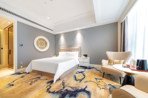 遵义遵投汇金酒店(苏州路国贸购物中心店)