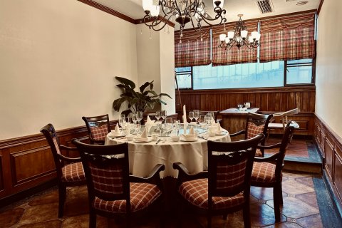 宏泰酒店(李白纪念馆江油高铁站店)