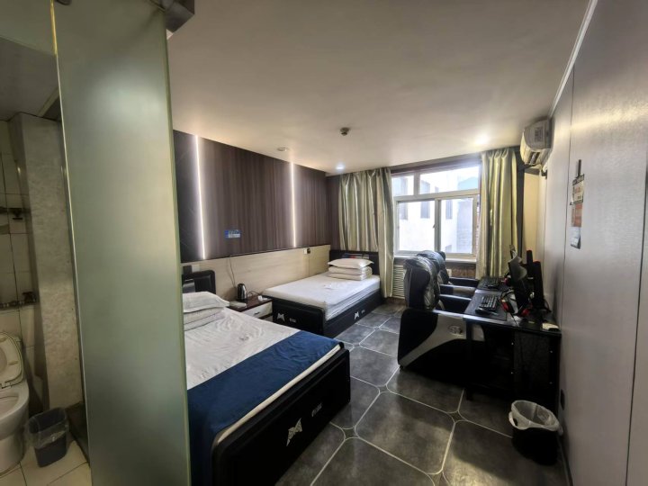 神木润欣园电竞宾馆