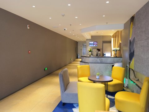 如家酒店(许昌火车站胖东来生活广场店 )