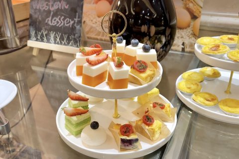 嘉莱特和平国际酒店(八一广场南昌火车站店)