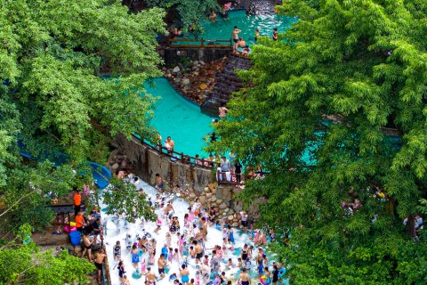 峨眉山灵秀温泉饭店