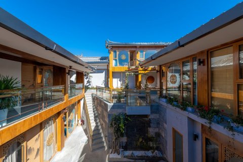 慕涯·清风雅韵丨伴溪而栖休闲度假庭院(丽江古城店)